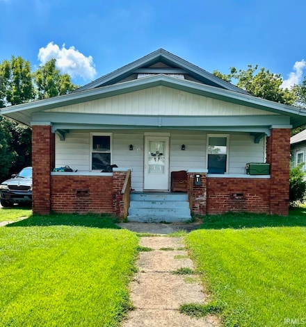 725 Ravenswood Dr, Evansville, IN 47713