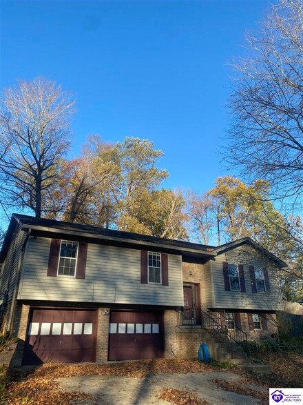 118 Arthur Ct, Radcliff, KY 40160