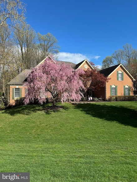 1011 Preserve Ct, Great Falls, VA 22066