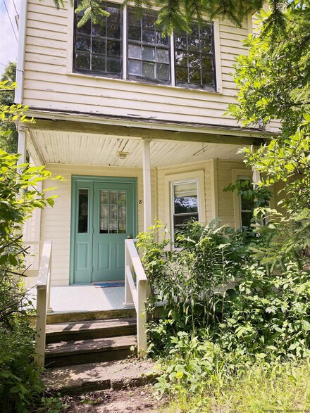 6 & 8 Davis St, Rosendale, NY 12472