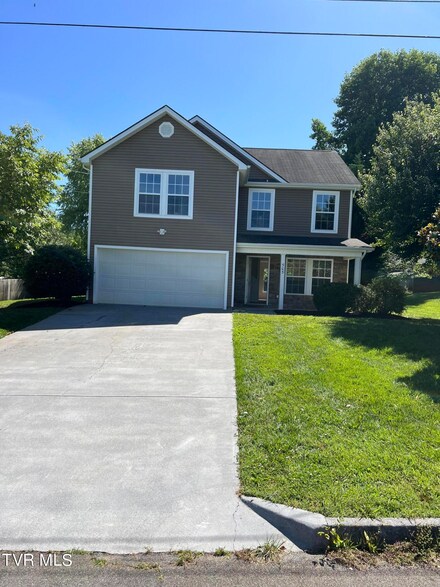 505 Natalie Ct, Piney Flats, TN 37686