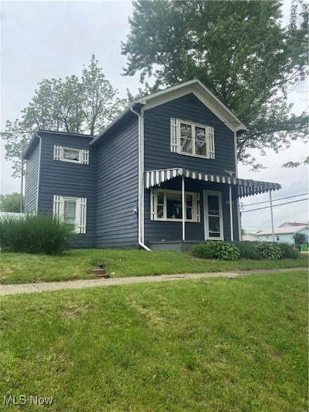 205 S 6th St, Dennison, OH 44621