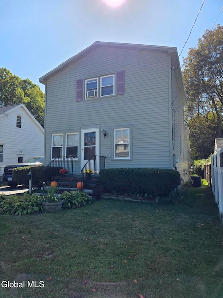 523 Elliott St, Schenectady, NY 12302