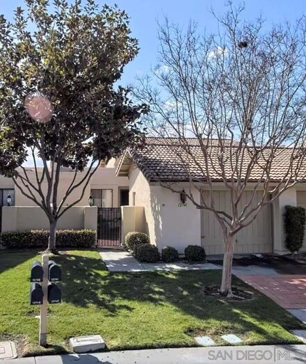 12741 Via Nasca, San Diego, CA 92128