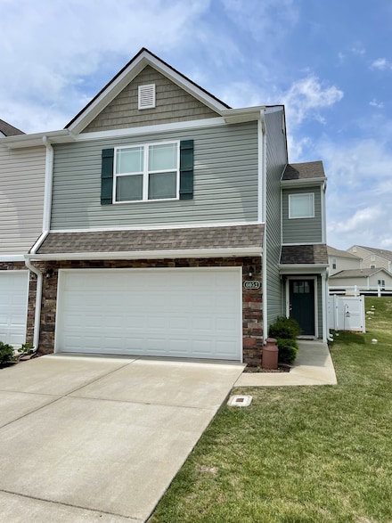 6052 Hillside Ln, Spring Hill, TN 37174