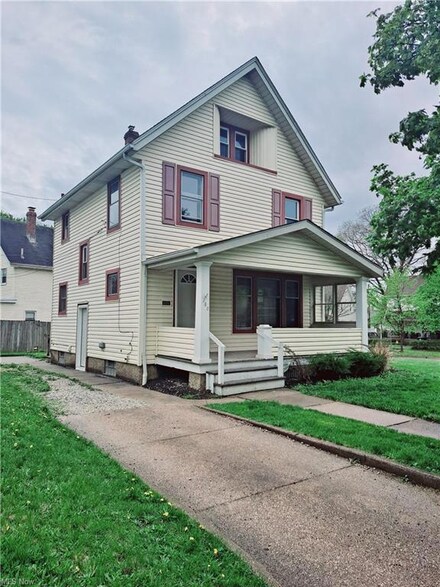 280 E Archwood Ave, Akron, OH 44301