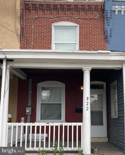 822 E 8th St, Chester, PA 19013