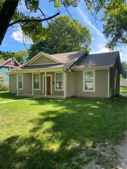 225 S Kentucky St, Danville, IN 46122