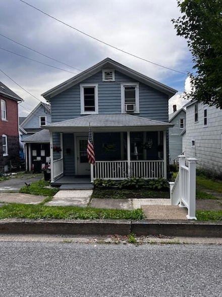 74 W Cardott St, Ridgway, PA 15853