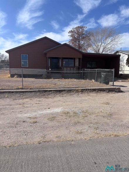 507 N 10th St, Carlsbad, NM 88220