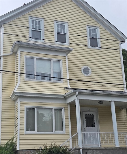 80 Warburton St Unit 3, Fall River, MA 02720