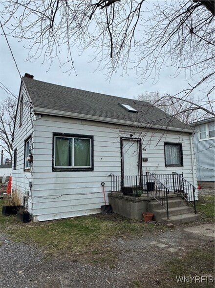 2910 Nevada Ave, Niagara Falls, NY 14305
