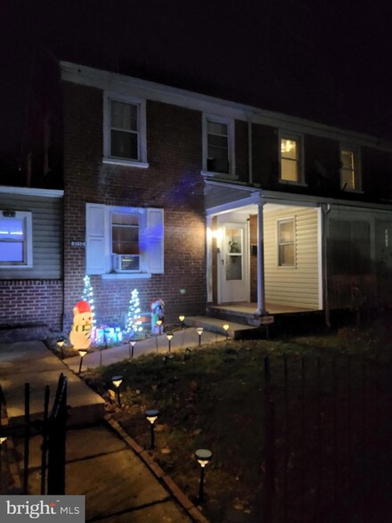 3110 E Ironside Rd, Camden, NJ 08104