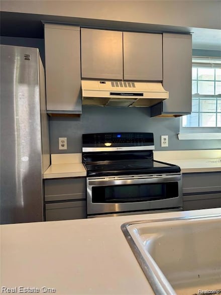 6607 Chimney Sweep Unit 71, West Bloomfield, MI 48322