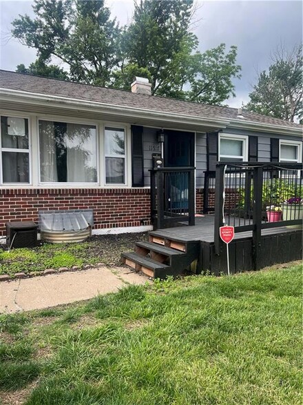 11707 E 30th Terrace S, Independence, MO 64052