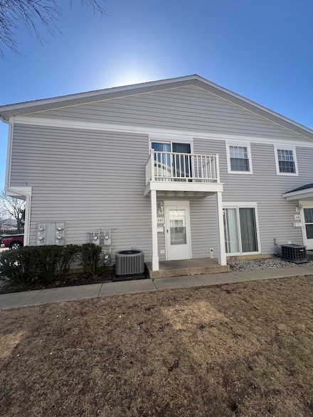 642 Gray Ct Unit 89, Wheeling, IL 60090