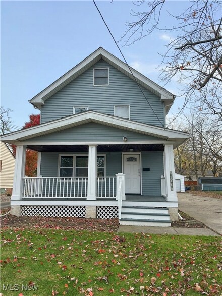 23625 Clifford Dr, North Olmsted, OH 44070