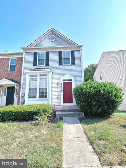 12039 Panthers Ridge Dr, Germantown, MD 20876