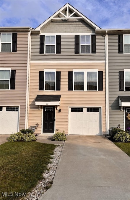 77 Maple Spring Dr, Painesville Township, OH 44077