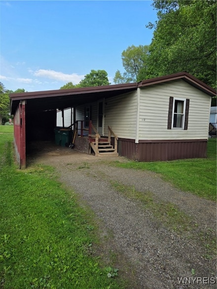 112 Forrest Ln, Delevan, NY 14042