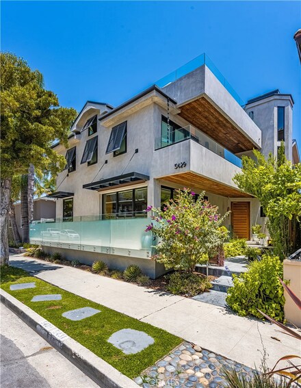 5429 E The Toledo, Long Beach, CA 90803
