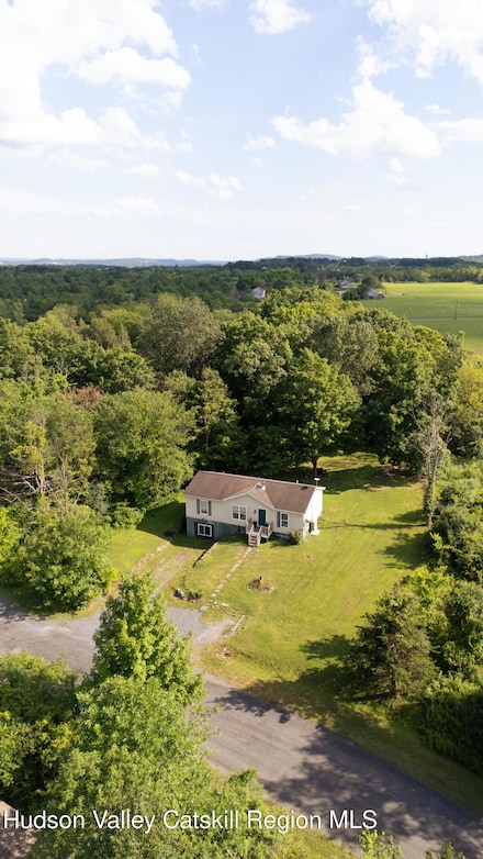72 Van Brunt Dr, Athens, NY 12015