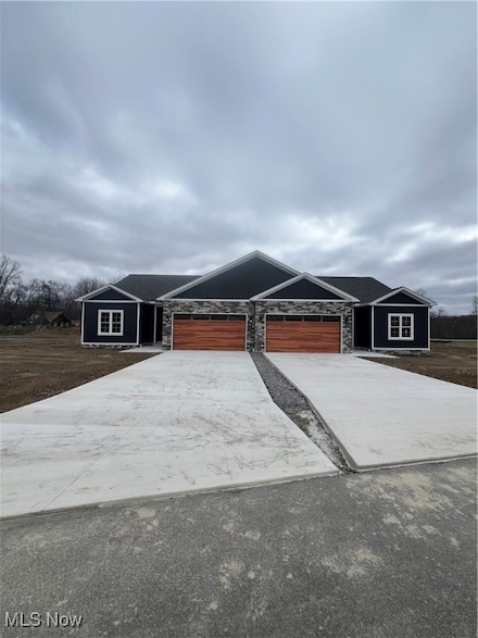 8721 Harvest Glenn Trail Unit 21, Poland, OH 44514