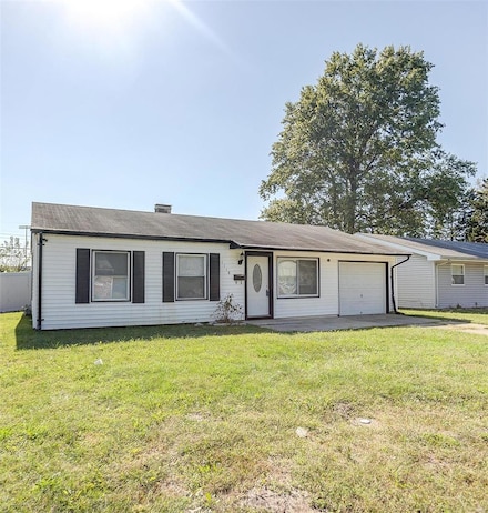 1118 Saint Benedict Dr, East Saint Louis, IL 62206
