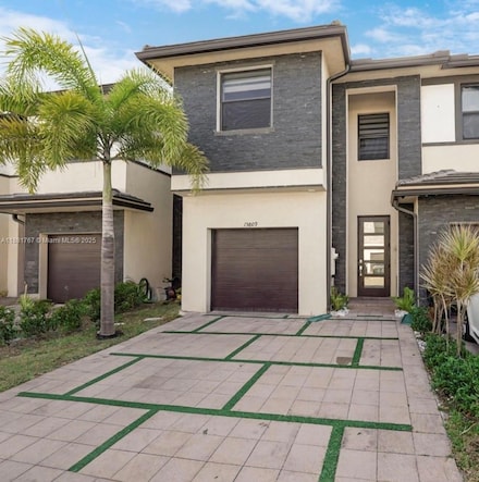 15809 NW 91st Ct, Miami Lakes, FL 33018