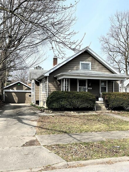 618 S 29th St, Lafayette, IN 47904