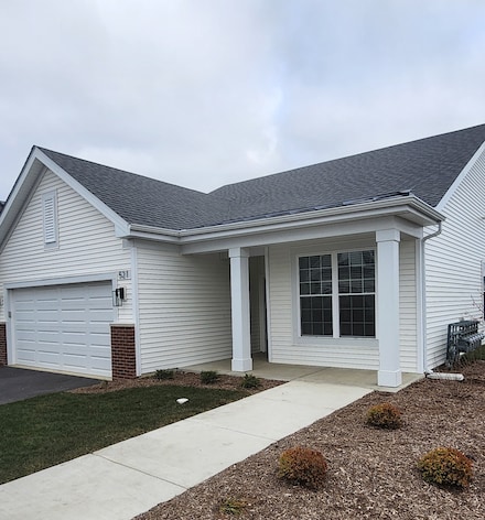 513 Vinca Ln, Oswego, IL 60543