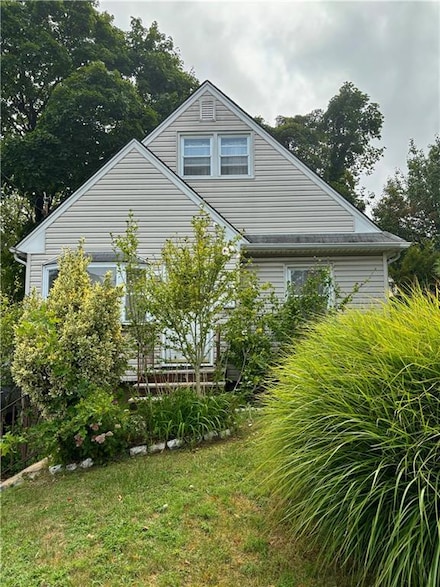 236 Nelson Ave, Staten Island, NY 10308