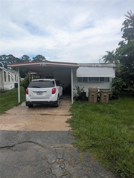 26140 Rose Ln, Astatula, FL 34705