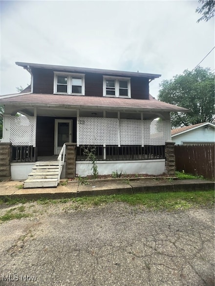 1370 Lee Ct SW, Canton, OH 44706