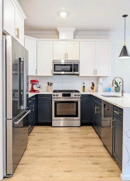 4281 Washington St Unit 4C, Roslindale, MA 02131
