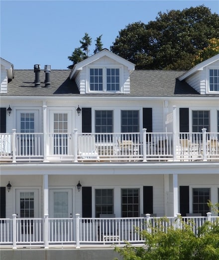 44 Bay St Unit B105/B205, Westerly, RI 02891