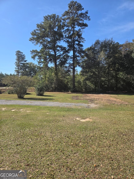 1277 Georgia 112, Cochran, GA 31014