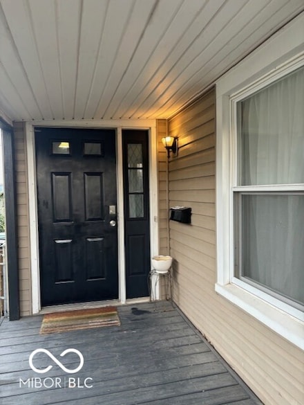 2018 14th St, Columbus, IN 47201