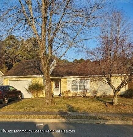 17 Norwick Dr, Forked River, NJ 08731
