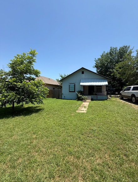 2520 Refugio Ave, Fort Worth, TX 76164
