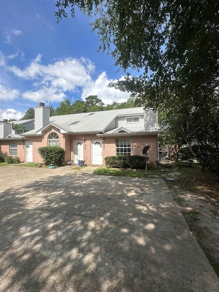 2470 Nugget Ln, Tallahassee, FL 32303