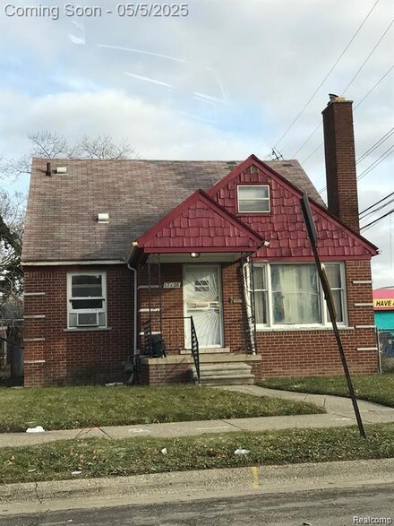 17126 Stahelin Ave, Detroit, MI 48219