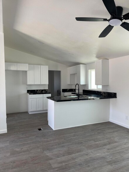 100341 72nd Ave, Mecca, CA 92254