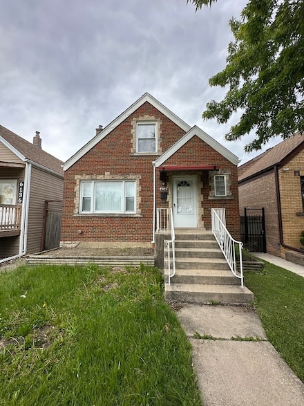 6134 S Tripp Ave, Chicago, IL 60629
