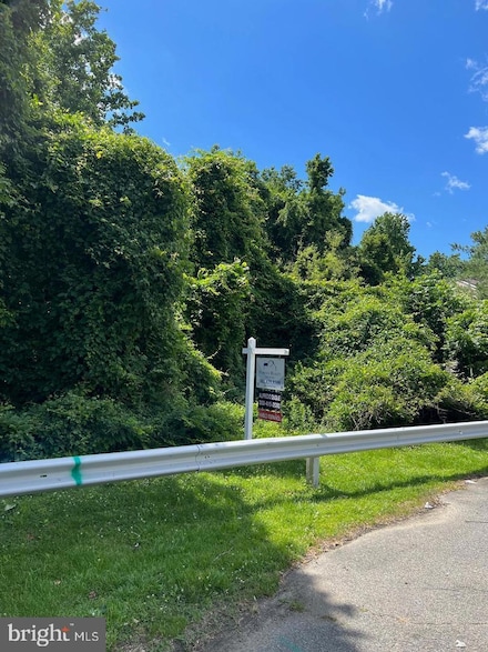7412 Loganwood Ct, District Heights, MD 20747