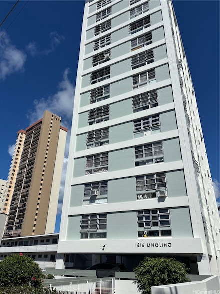 1616 Liholiho St Unit 803, Honolulu, HI 96822