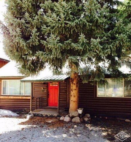 711 Main St, Montrose, CO 81401