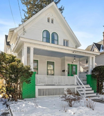 76 Pinewoods Ave, Troy, NY 12180