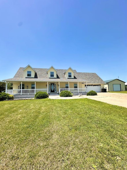 701 4th St, Gowrie, IA 50543