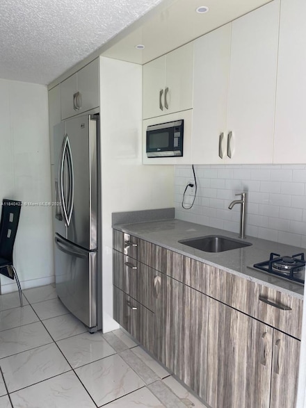 12761 SW 14th St Unit 2, Miami, FL 33184